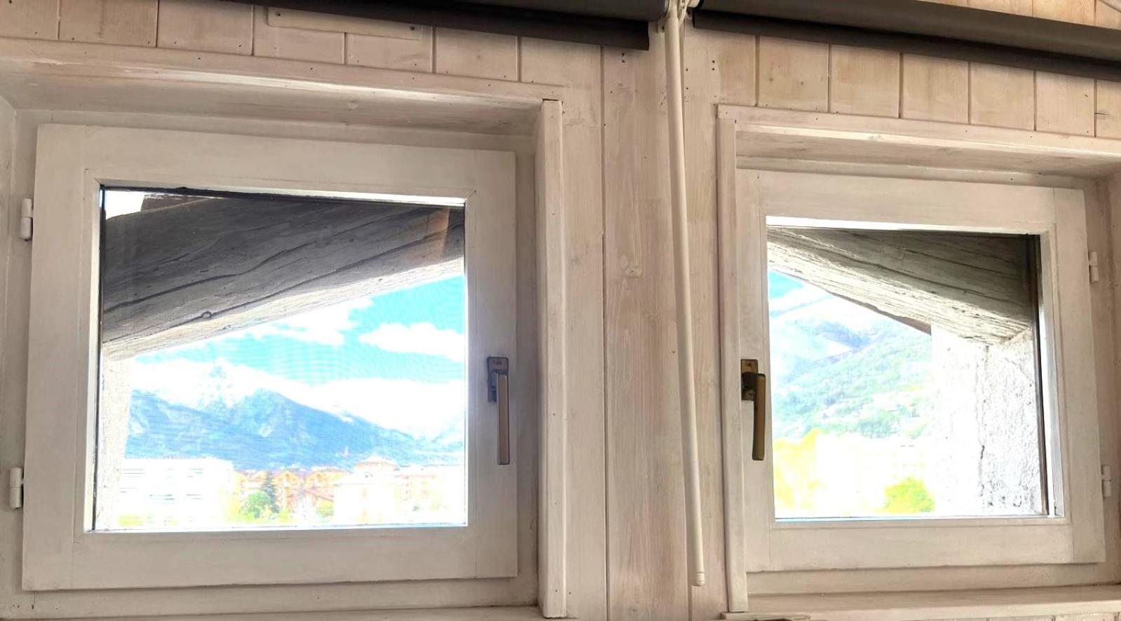 Il Piccolo Loft Nel Cuore Antico Di Aosta - You & Me Case Vacanza Exterior foto